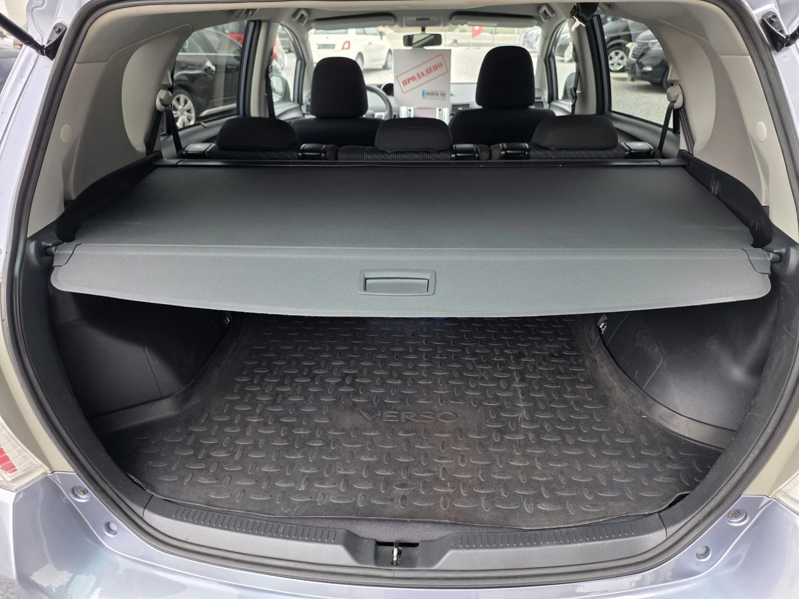 Toyota Verso 2.0d4d 126p.s kamera, navi, podgrev, снимка 13 - Автомобили и джипове - 55378913