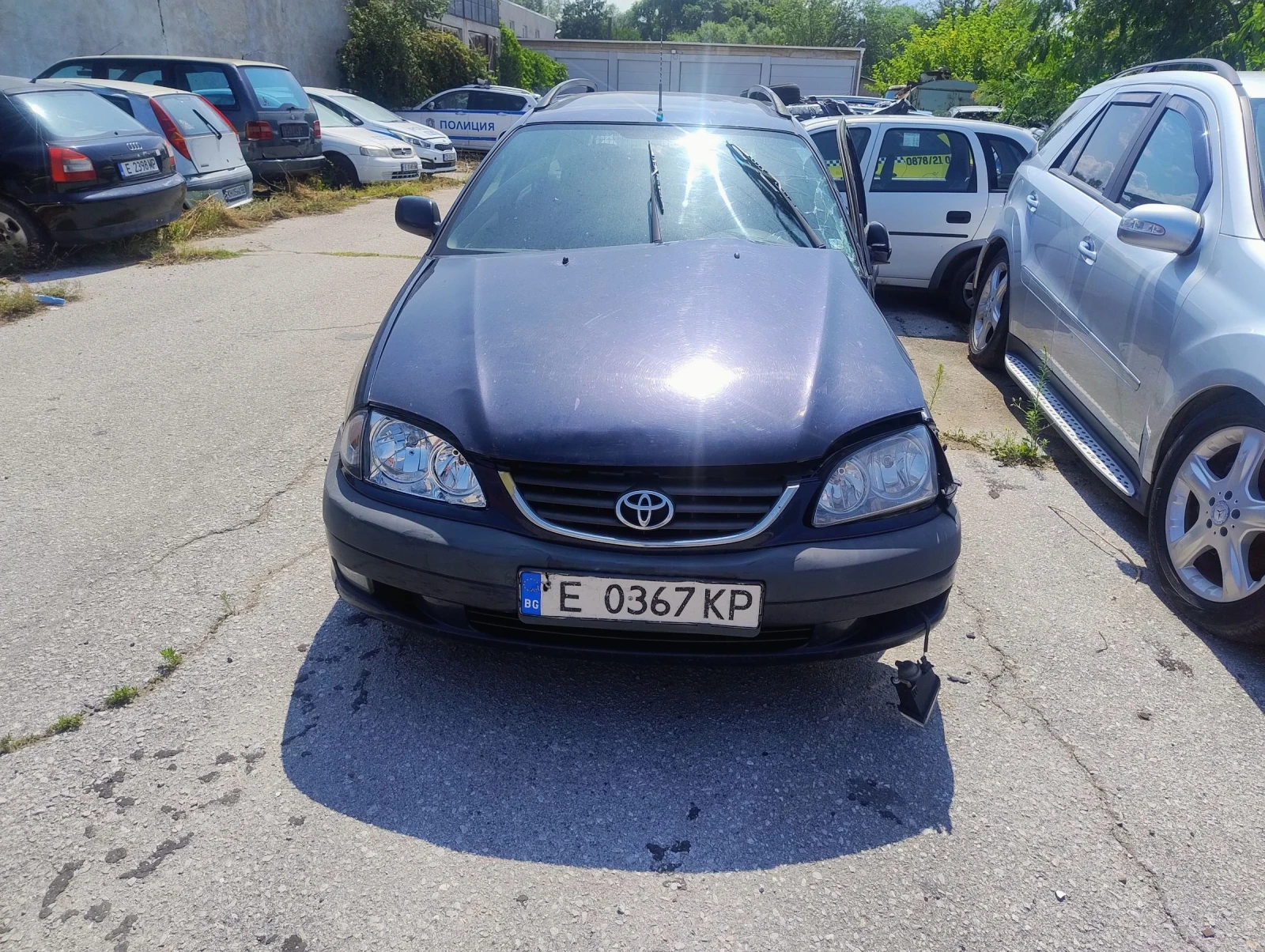 Toyota Avensis 1.8 vvti 128k.c, снимка 3 - Автомобили и джипове - 55407389