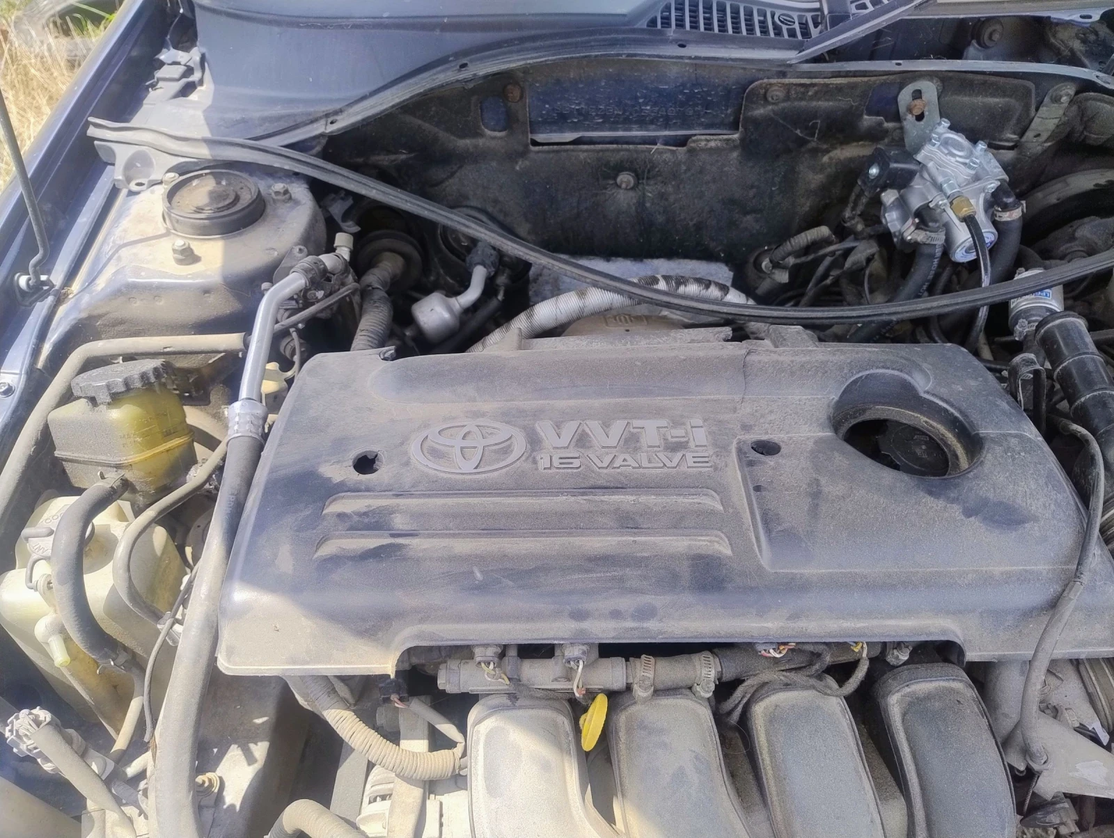 Toyota Avensis 1.8 vvti 128k.c, снимка 5 - Автомобили и джипове - 55407389