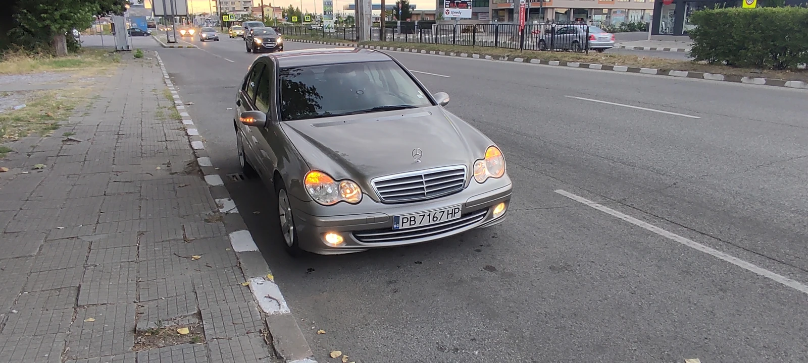 Mercedes-Benz C 220