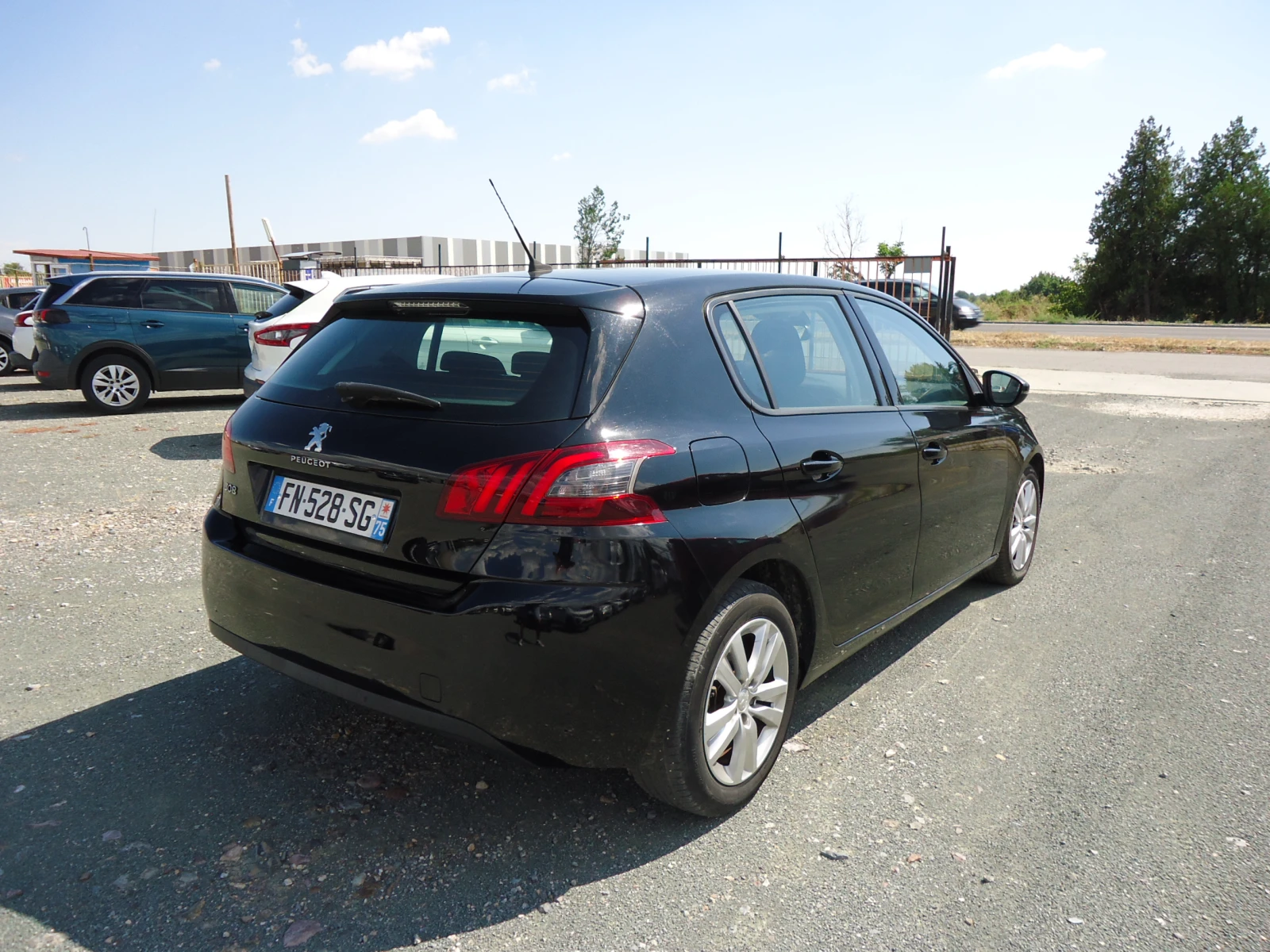 Peugeot 308 1.5 BlueHDI АВТОМАТИК, снимка 2 - Автомобили и джипове - 56071615