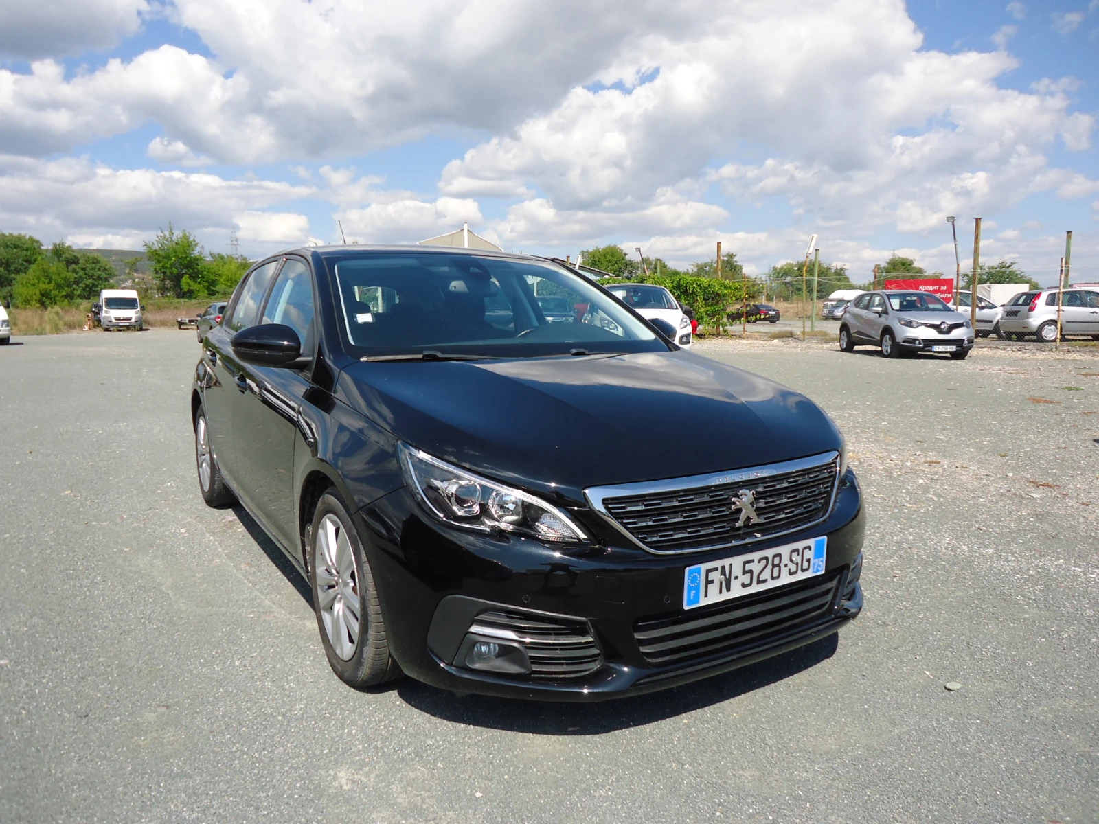 Peugeot 308 1.5 BlueHDI АВТОМАТИК, снимка 3 - Автомобили и джипове - 56071615