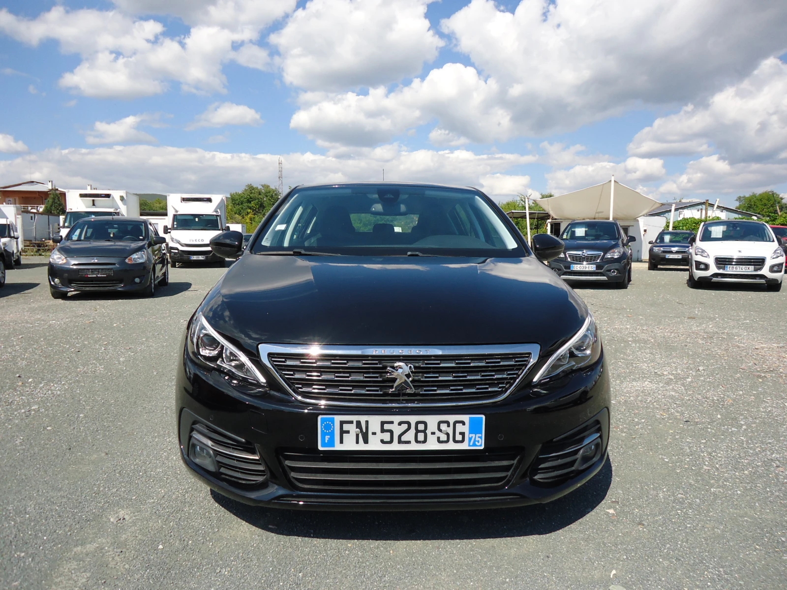 Peugeot 308 1.5 BlueHDI АВТОМАТИК, снимка 5 - Автомобили и джипове - 56071615