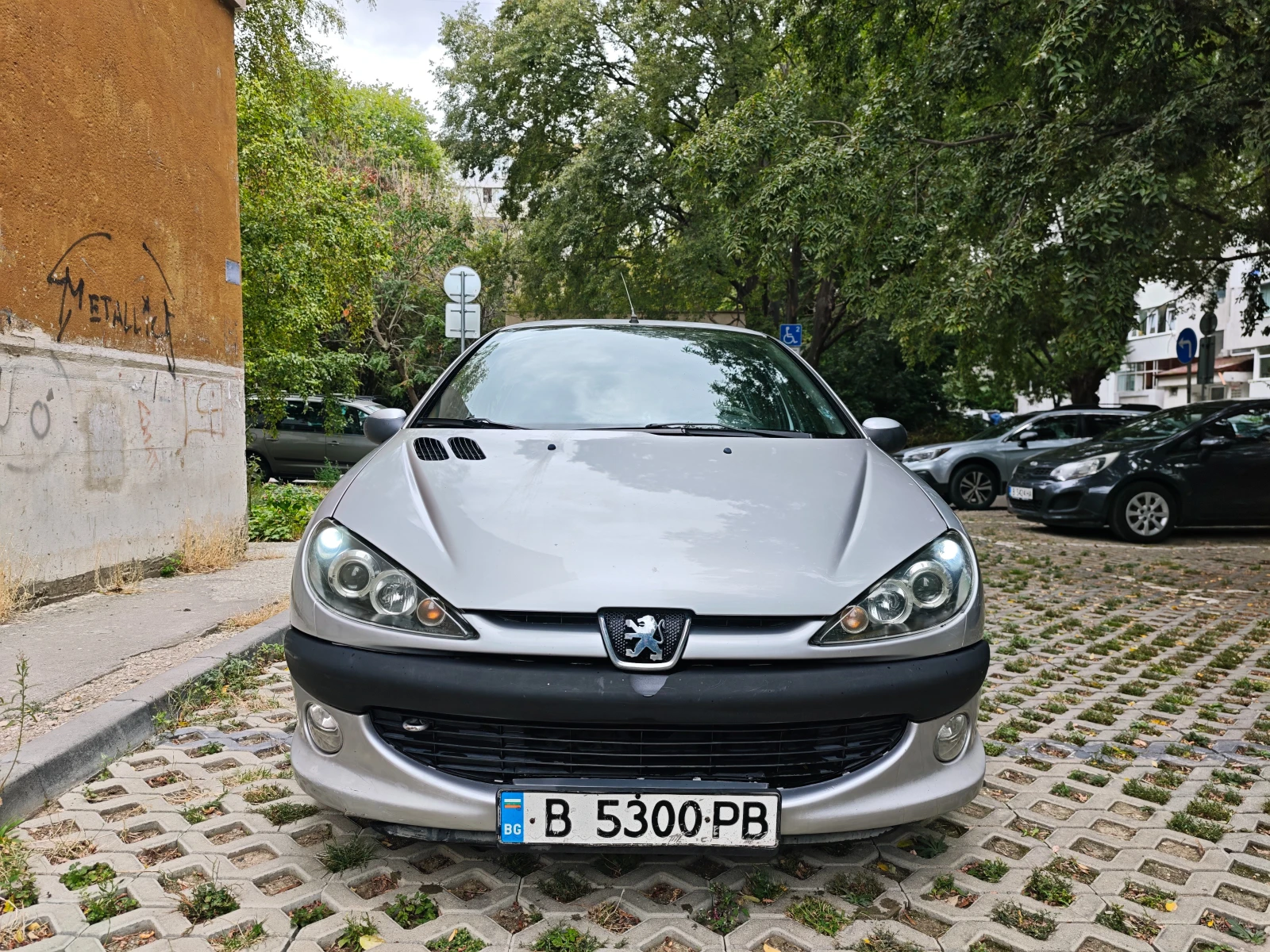 Peugeot 206