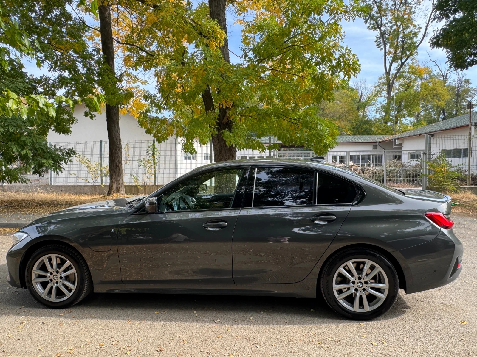 BMW 330 E, снимка 7 - Автомобили и джипове - 56452408