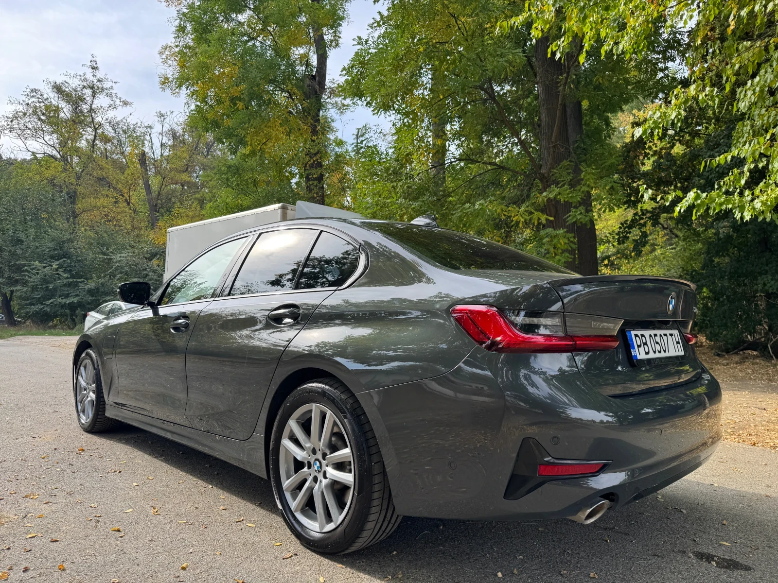 BMW 330 E, снимка 5 - Автомобили и джипове - 56452408