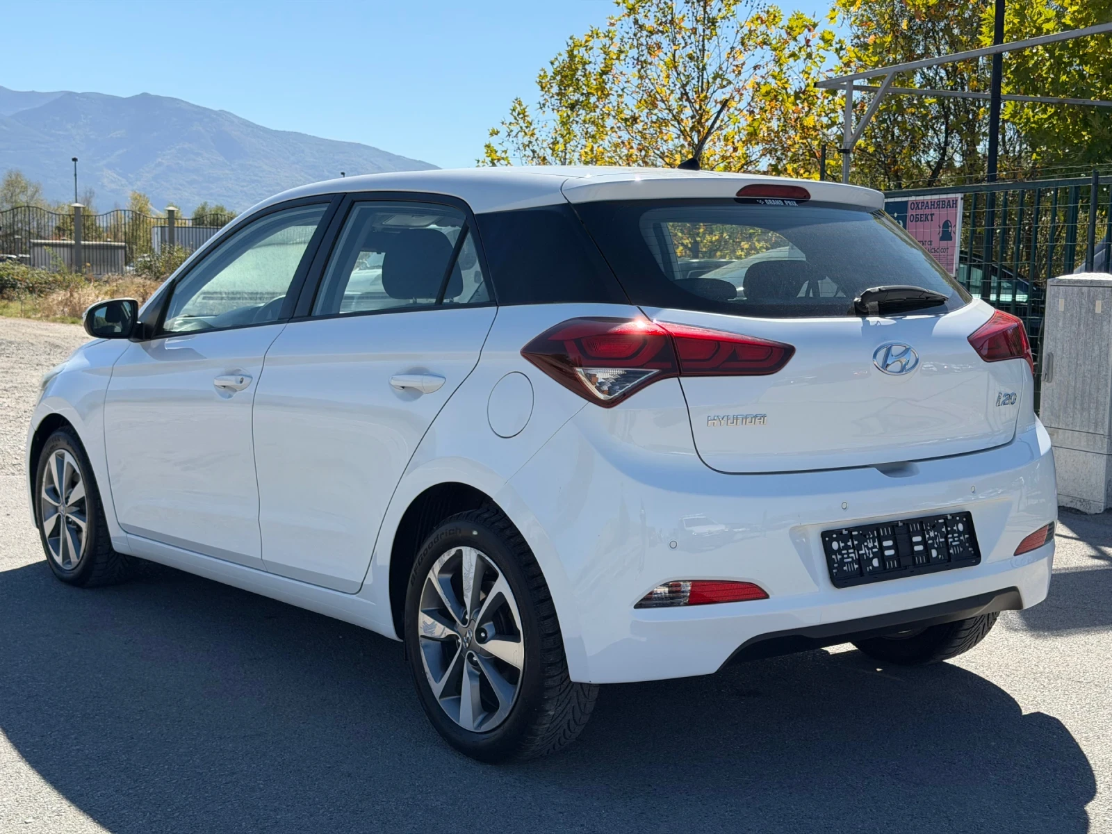 Hyundai I20 1.4 CRDI.KTEO. Comfort 90hp | Mobile.bg � ����������� 4