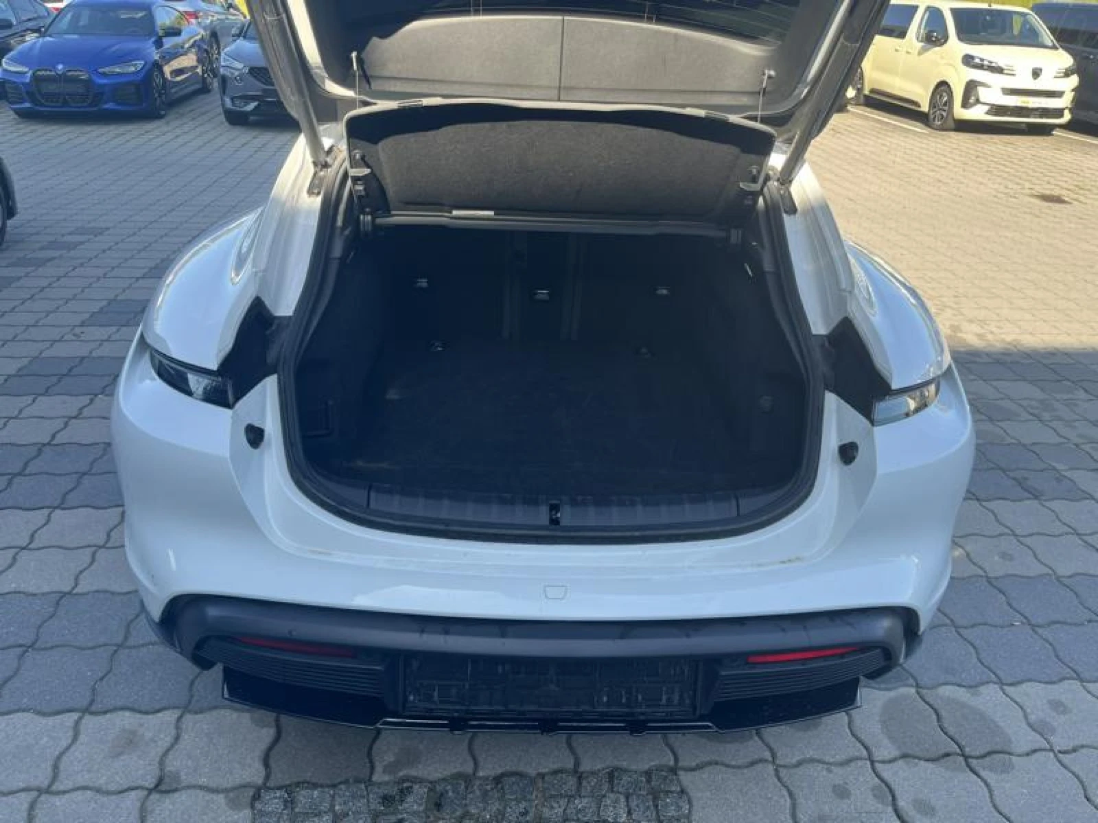 Porsche Taycan 93 kWh - AWD - 91% SOH | Mobile.bg � ����������� 7