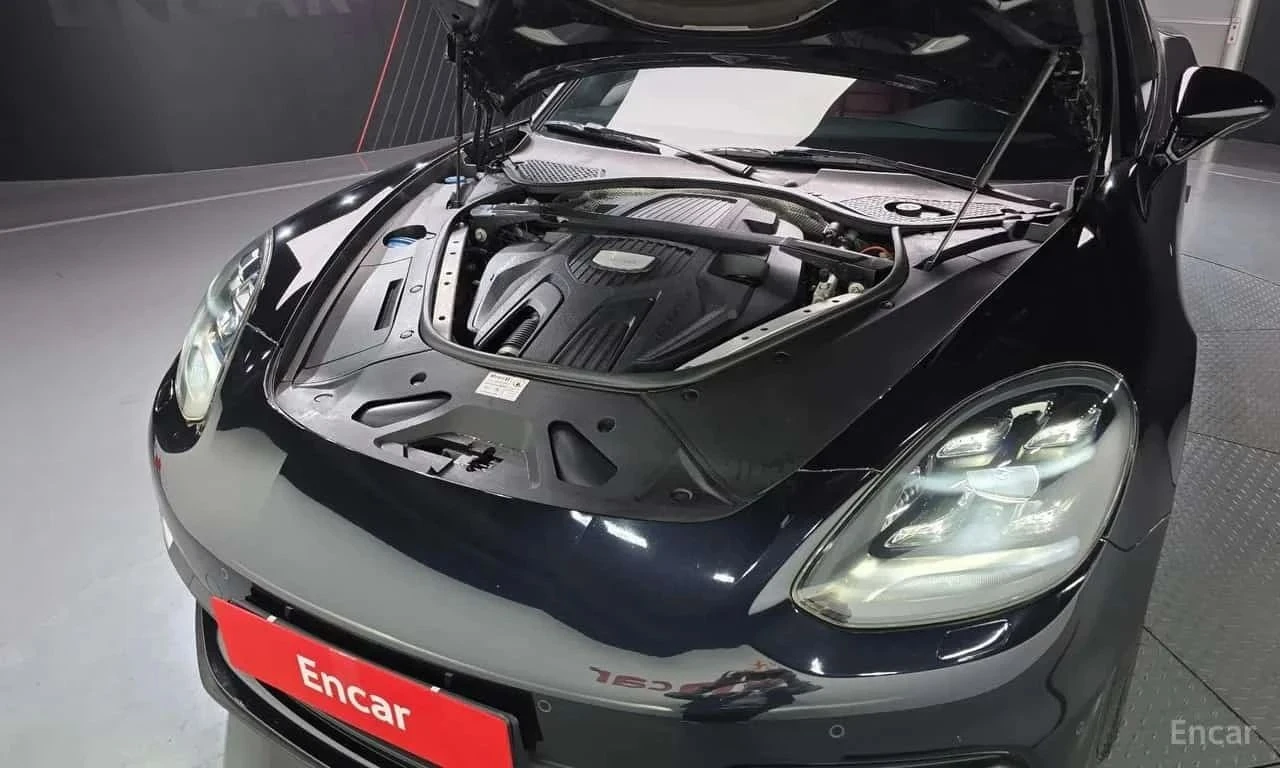 Porsche Panamera, снимка 17 - Автомобили и джипове - 56688647
