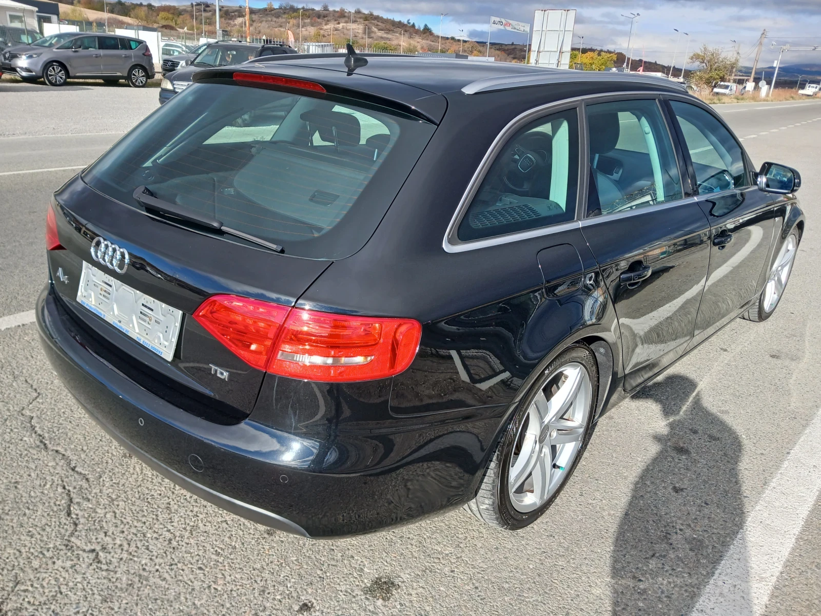 Audi A4 2.0 TDI, снимка 6 - Автомобили и джипове - 56697376