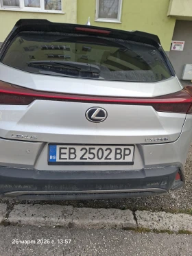 Lexus UX 250h F sport, снимка 2