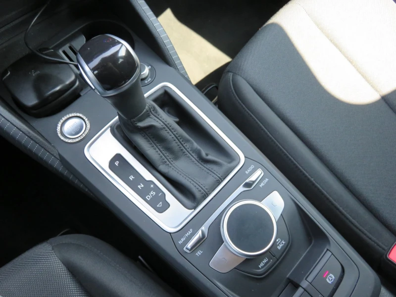 Audi Q2 Advanced 35 TFSI, снимка 10 - Автомобили и джипове - 50067165