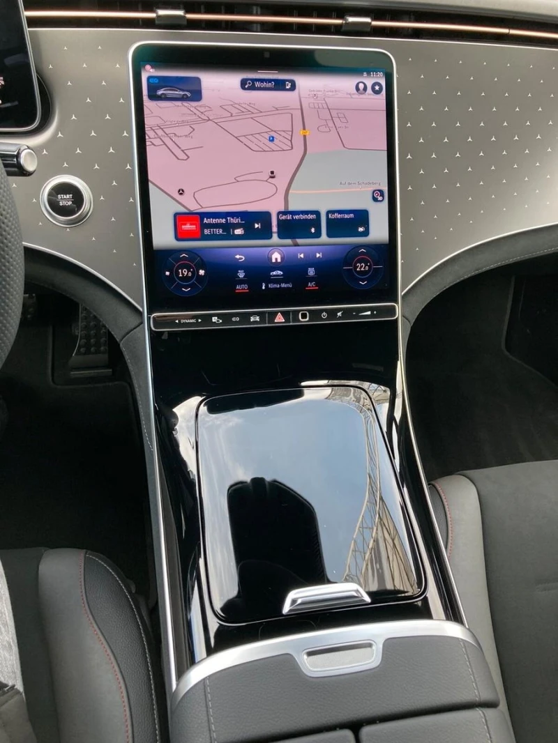 Mercedes-Benz EQE 300 AMG/AIRMATIC/NIGHT/ADVANCED/CAMERA/LED/KEYLESS, снимка 10 - Автомобили и джипове - 50876004