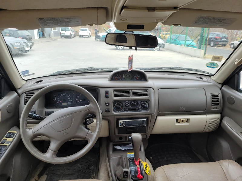 Mitsubishi Pajero sport 3.0i, снимка 9 - Автомобили и джипове - 52636030