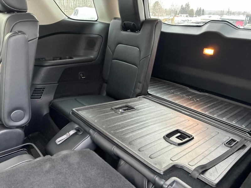 Nissan Pathfinder Platinum  CARFAX, снимка 14 - Автомобили и джипове - 53096349