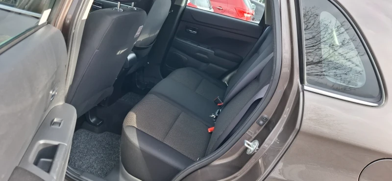 Mitsubishi ASX 1.6Hdi 4wd FACELIFT Led Navi, снимка 11 - Автомобили и джипове - 53294824