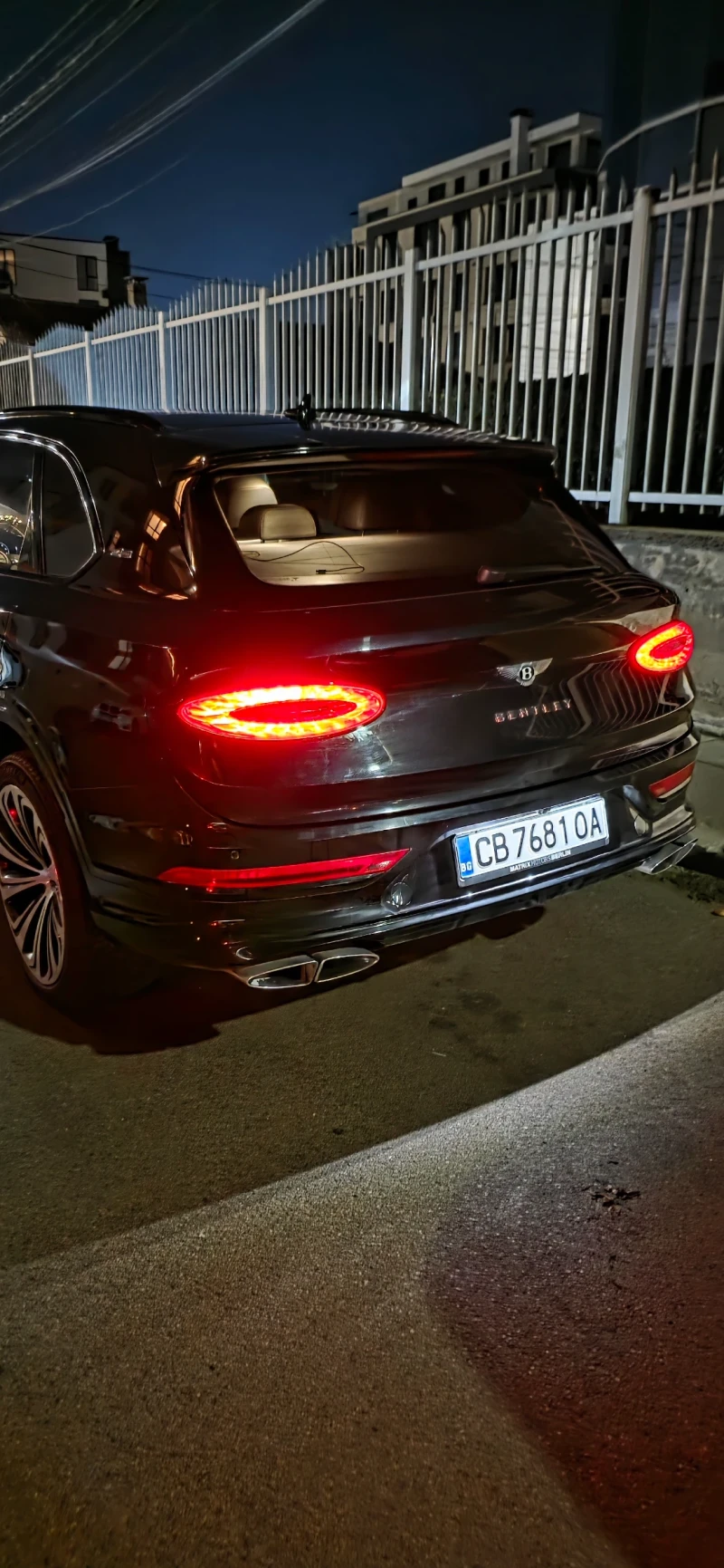 Bentley Bentayga First Edition, снимка 16 - Автомобили и джипове - 53397225