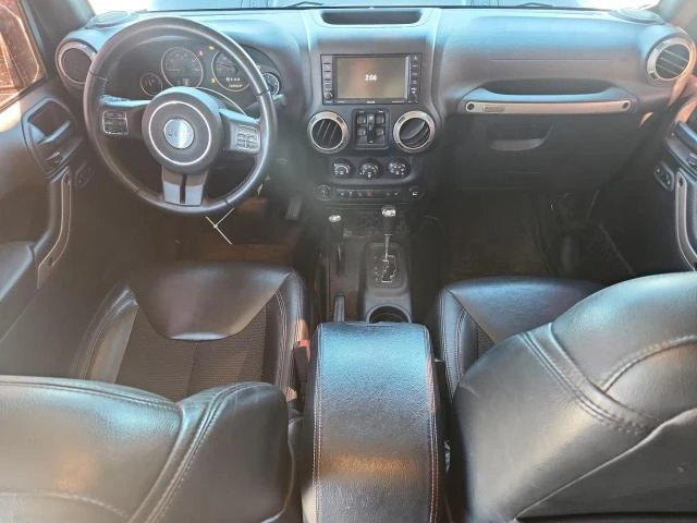 Jeep Wrangler SAHARA* 3.6L, V6, 285HP* Клип на мотор* КОжа* , снимка 8 - Автомобили и джипове - 52801732