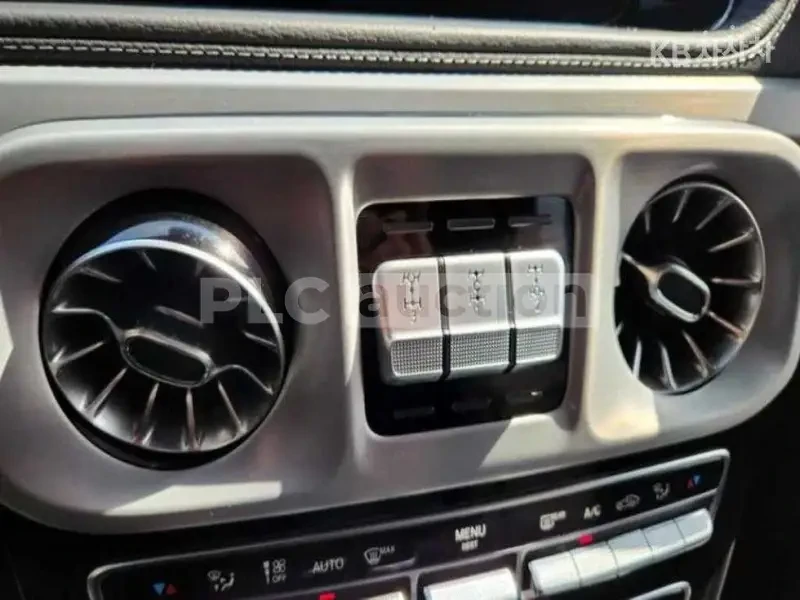 Mercedes-Benz G 63 AMG BURMESTER* 360 CAM* ОБДУХ* LANE ASSIST* , снимка 14 - Автомобили и джипове - 54078338