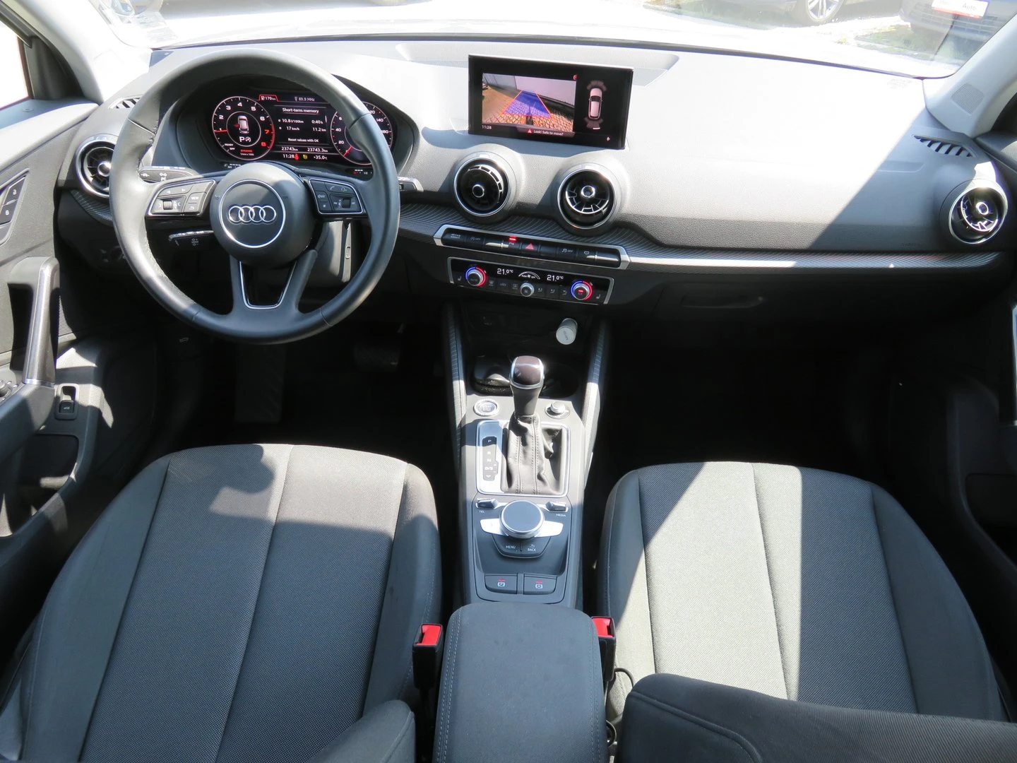 Audi Q2 Advanced 35 TFSI - изображение 6