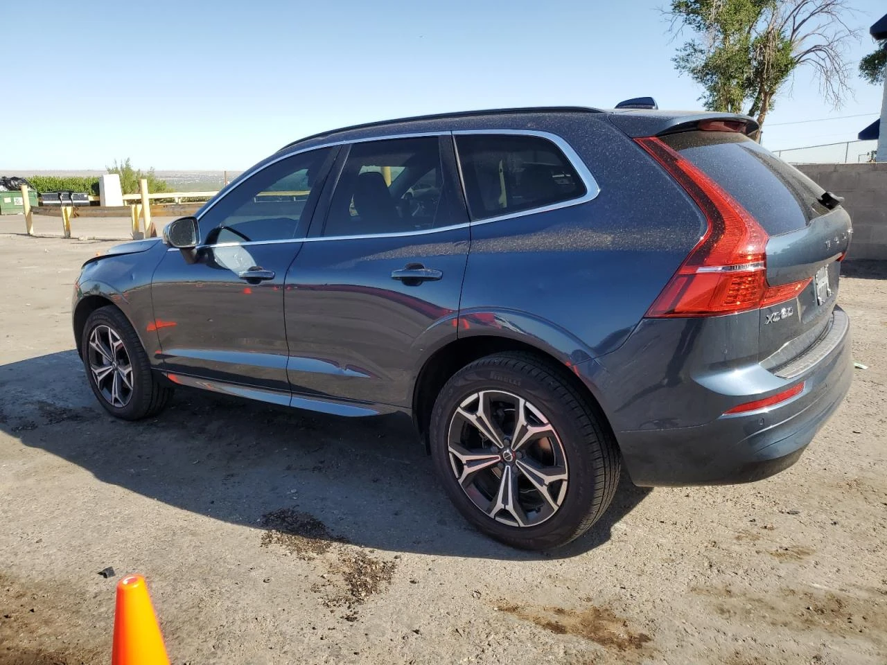 Volvo XC60 B5 MOMENTUM ФИКСИРАНА ЦЕНА! ГРАДУШКА - изображение 4