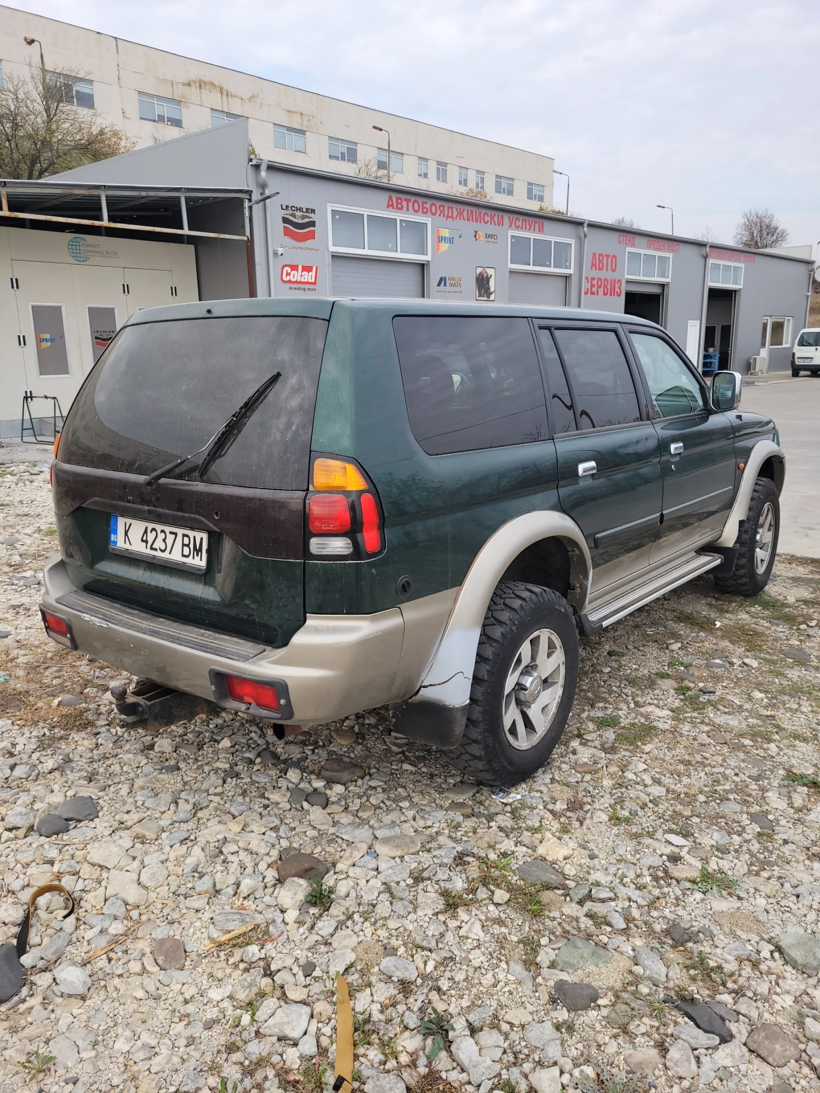Mitsubishi Pajero 3.0i - изображение 3