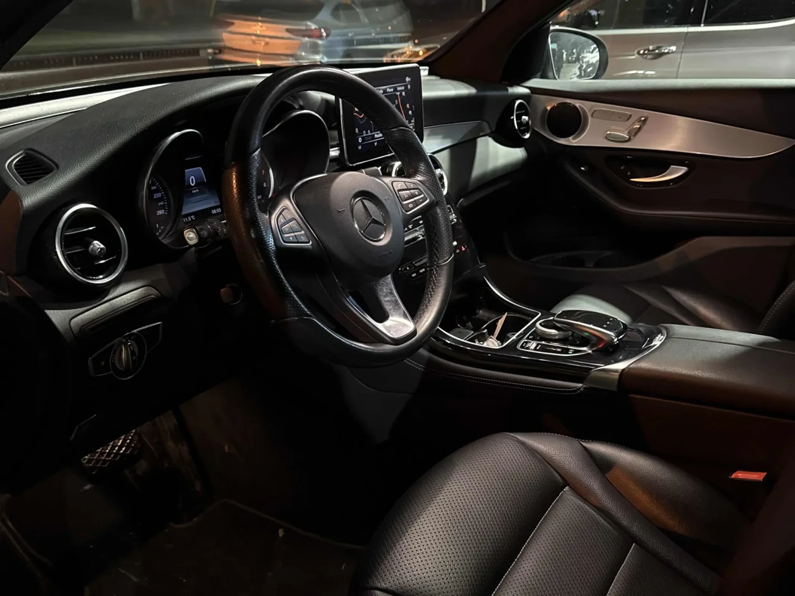 Mercedes-Benz GLC 300 * CARFAX *    | Mobile.bg   5