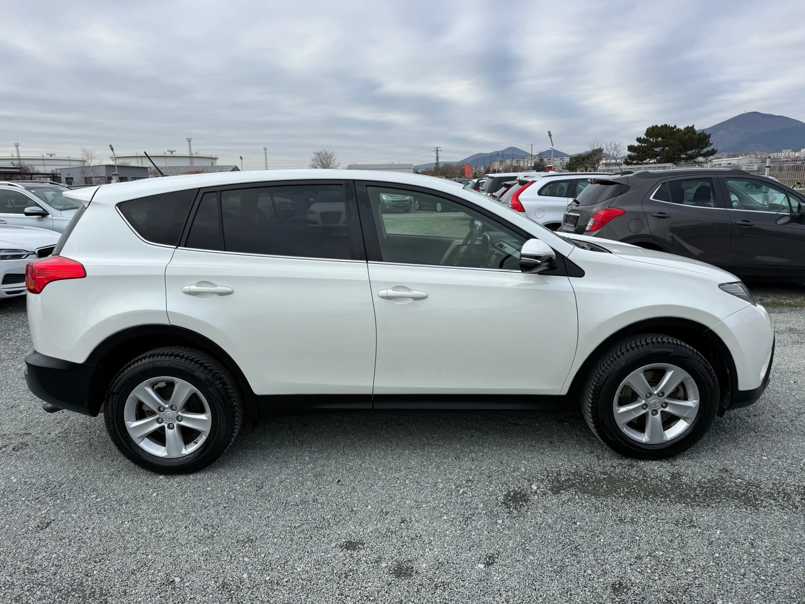 Toyota Rav4 (KATO НОВА) - изображение 4