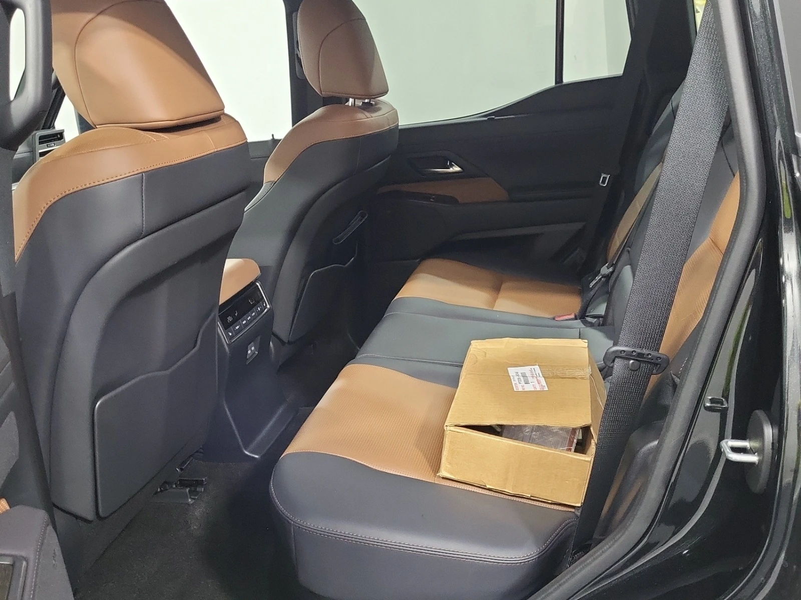 Lexus GX 550 * * ���� �� �� * * CARFAX * * ���� ������ * *  | Mobile.bg � ����������� 10