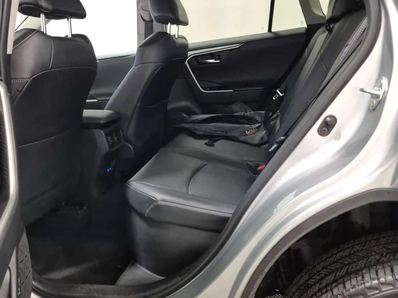Toyota Rav4 * AWD HYBRID * ��������� * ��������� * CARFAX *  | Mobile.bg � ����������� 12