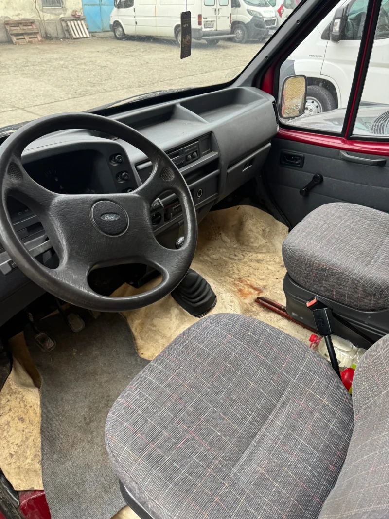 Ford Transit 2.5, снимка 8 - Бусове и автобуси - 49254516