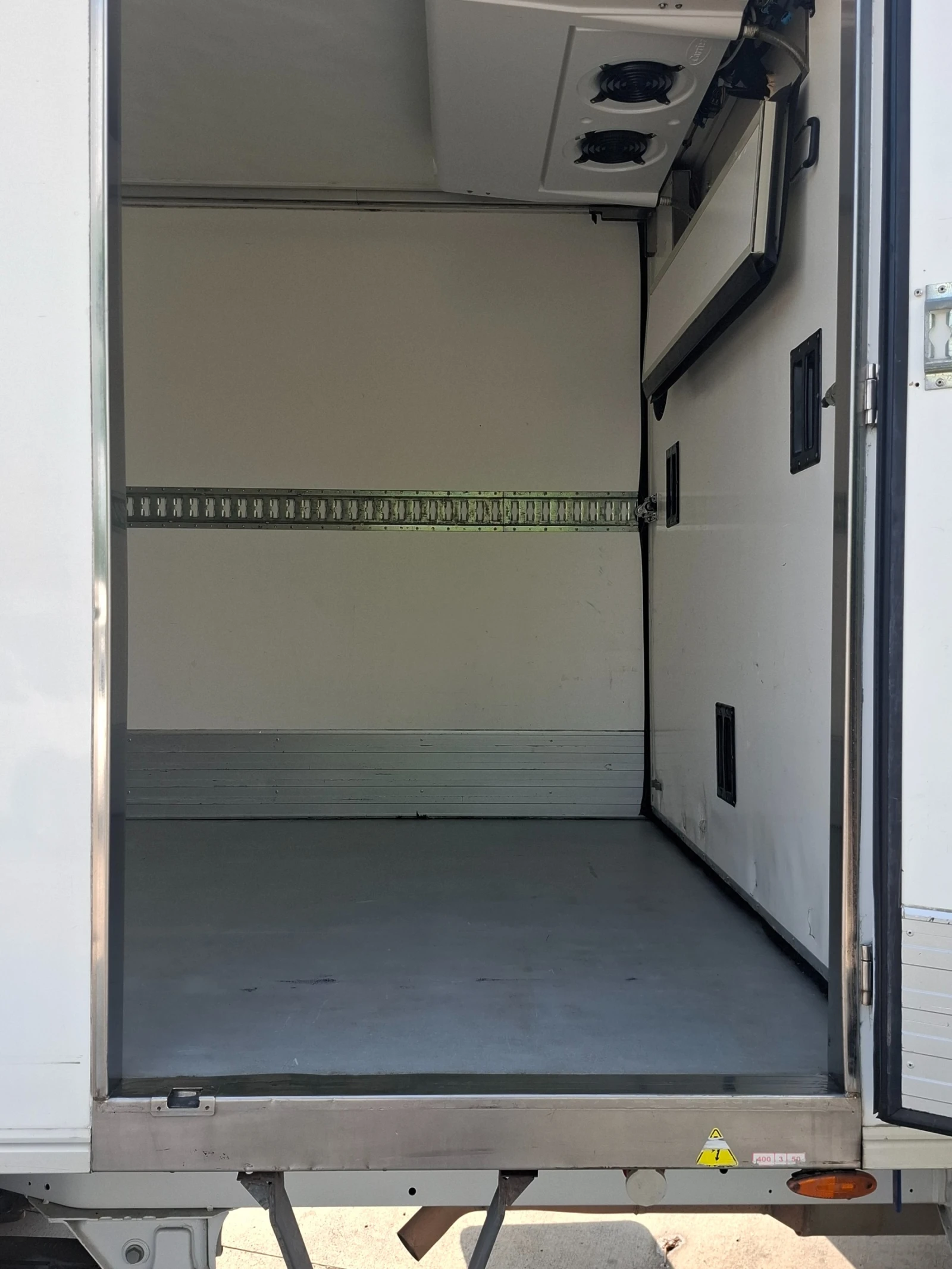 Mercedes-Benz Sprinter 414CDI/До3.5т/Euro6/Клима/220V, снимка 11 - Бусове и автобуси - 54773858
