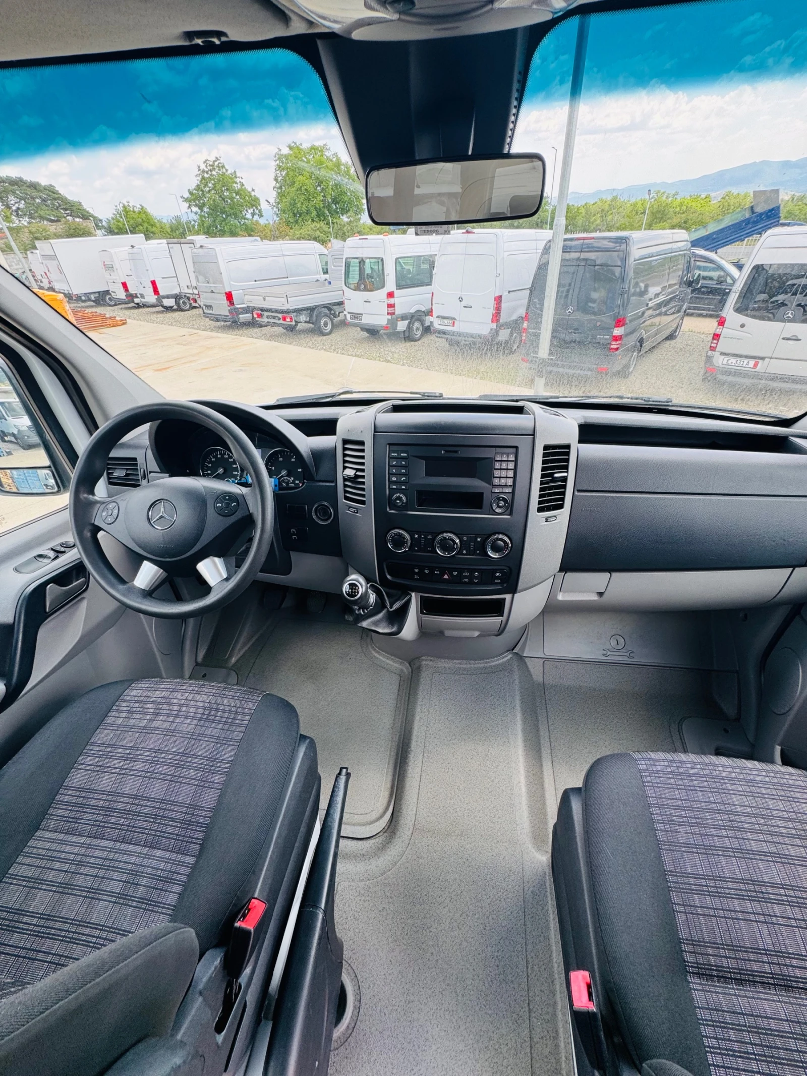 Mercedes-Benz Sprinter 316 313 9м. Немски 2ХКЛИМА ЧИСТО НОВ! 3 БРОЯ!ТОП!, снимка 10 - Бусове и автобуси - 55015007