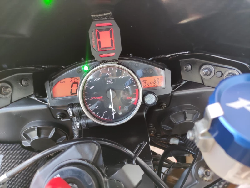 Yamaha YZF-R6 CARBON AKRAPOVIC, снимка 10 - Мотоциклети и мототехника - 52847849