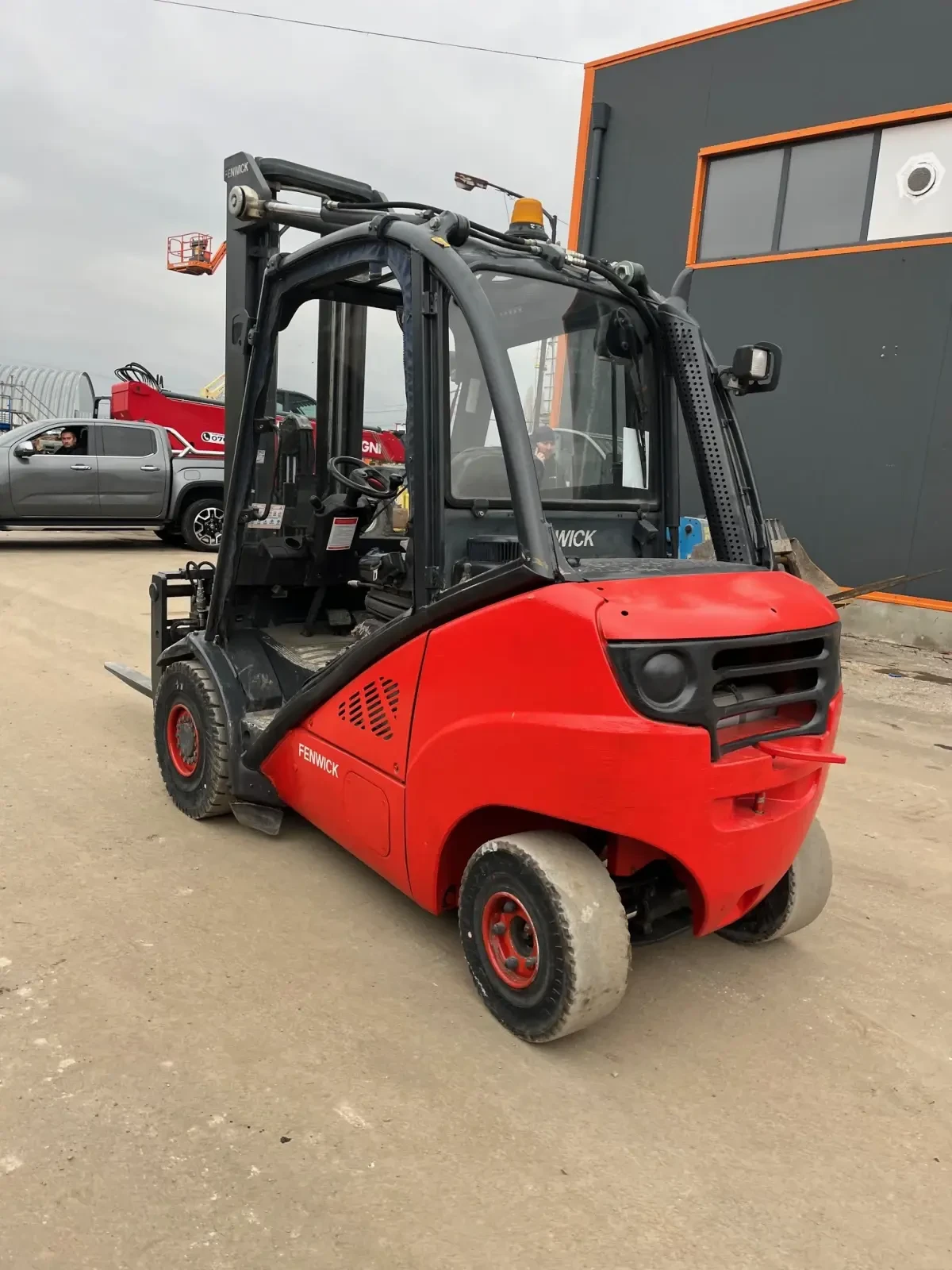  Linde | Mobile.bg   13