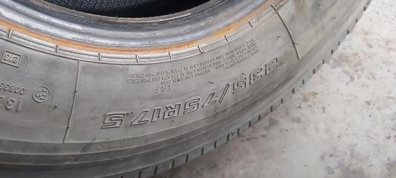 Гуми Летни 235/75R17, снимка 9 - Гуми и джанти - 32788608