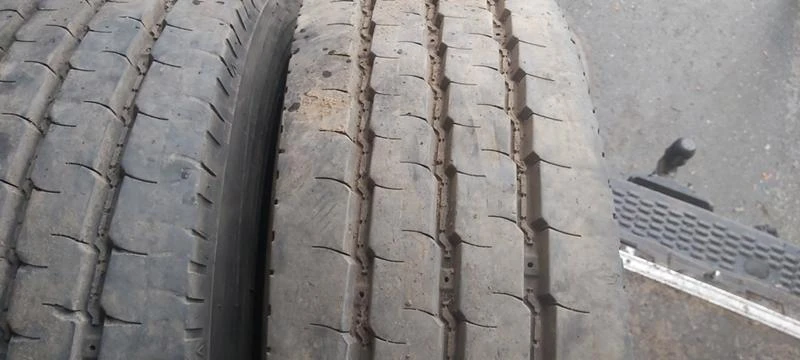 Гуми Летни 235/75R17, снимка 4 - Гуми и джанти - 32788608