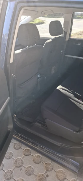 Toyota Corolla verso 1.8 vvt-i бензин газ , снимка 13