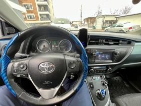     Toyota Auris 1.8 Hybrid
