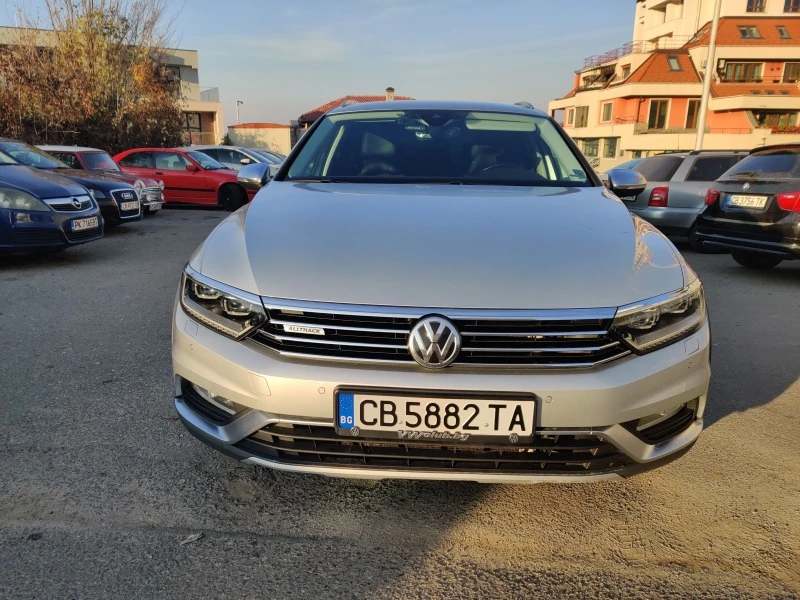 VW Alltrack Passat 2.0 BiTDI 290hp 4x4 N1, снимка 2 - Автомобили и джипове - 47336543