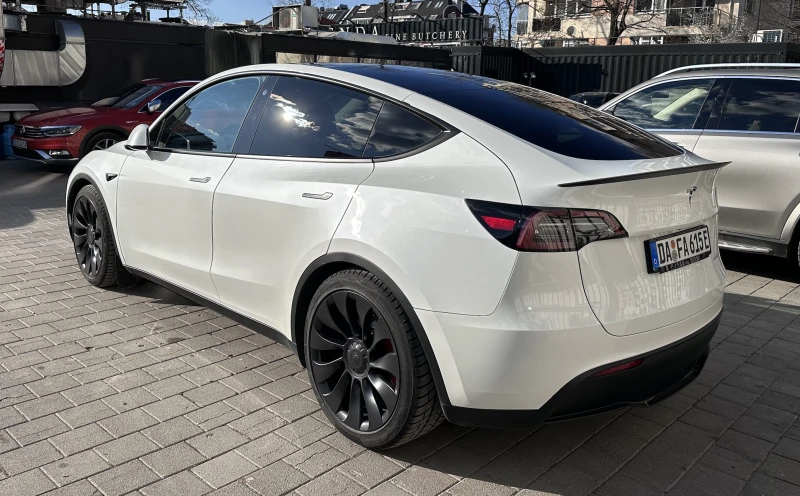 Tesla Model Y Performance, снимка 5 - Автомобили и джипове - 46949640