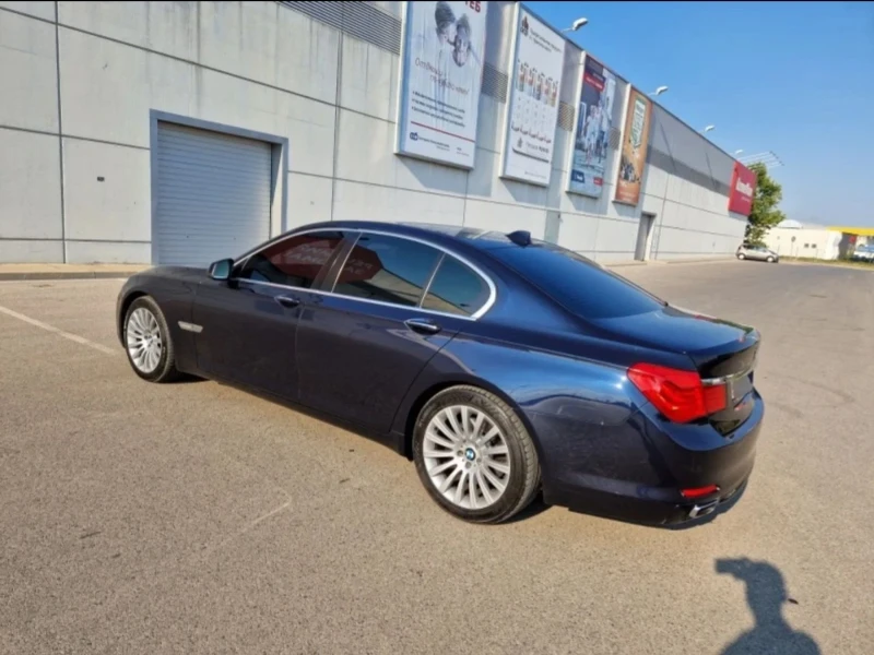 BMW 740, снимка 9 - Автомобили и джипове - 48273895