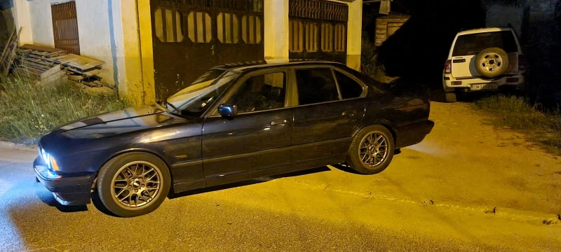 BMW 525, снимка 6 - Автомобили и джипове - 48556480