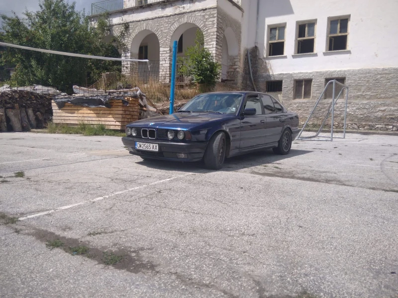 BMW 525, снимка 15 - Автомобили и джипове - 48556480