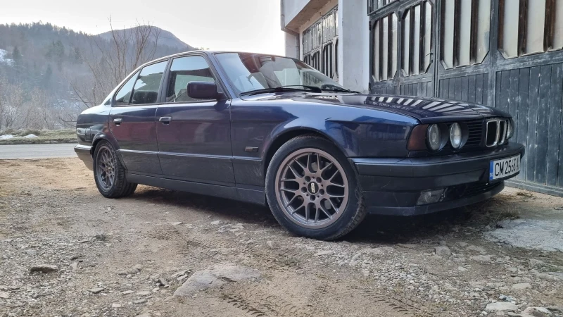 BMW 525, снимка 11 - Автомобили и джипове - 48556480