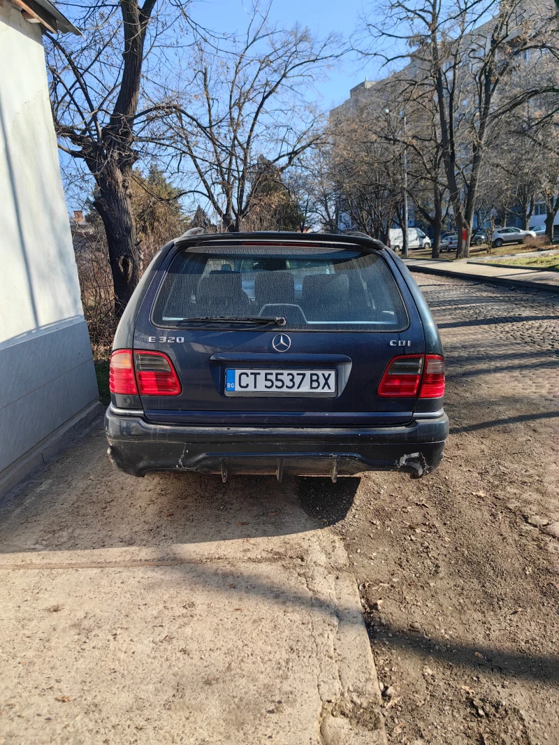 Mercedes-Benz E 290, снимка 2 - Автомобили и джипове - 48688304