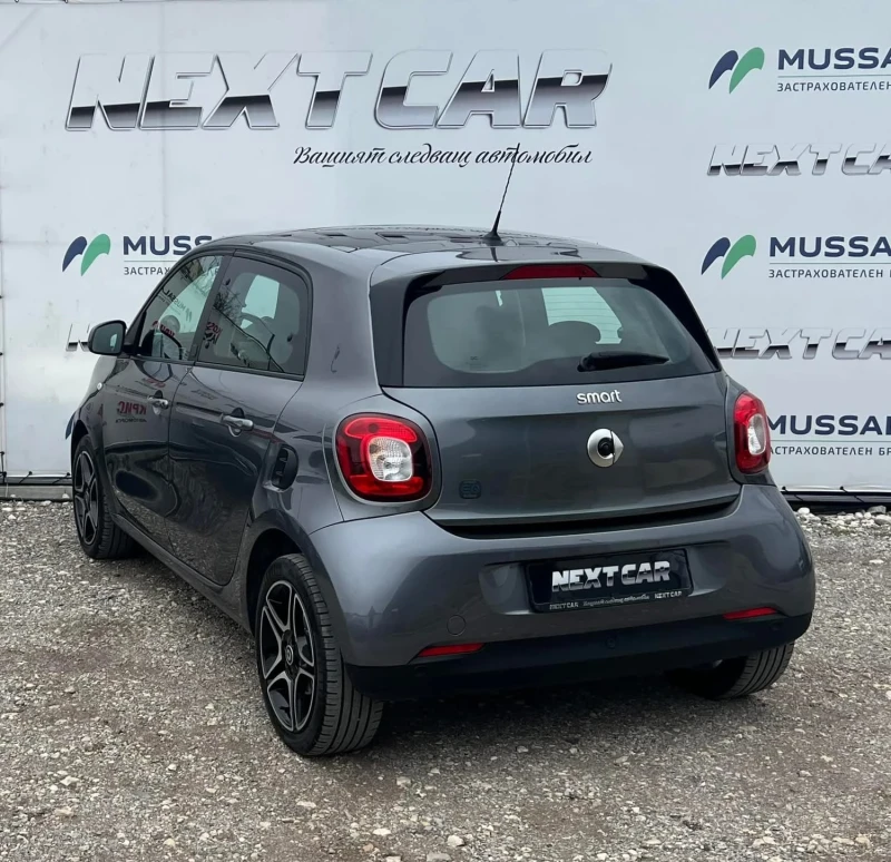 Smart Forfour, снимка 6 - Автомобили и джипове - 48996215