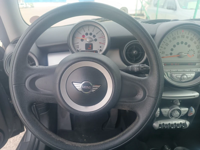 Mini Clubman 1, 6 ПЕРФЕКТНО, ЛИЗИНГ , снимка 14 - Автомобили и джипове - 49486440