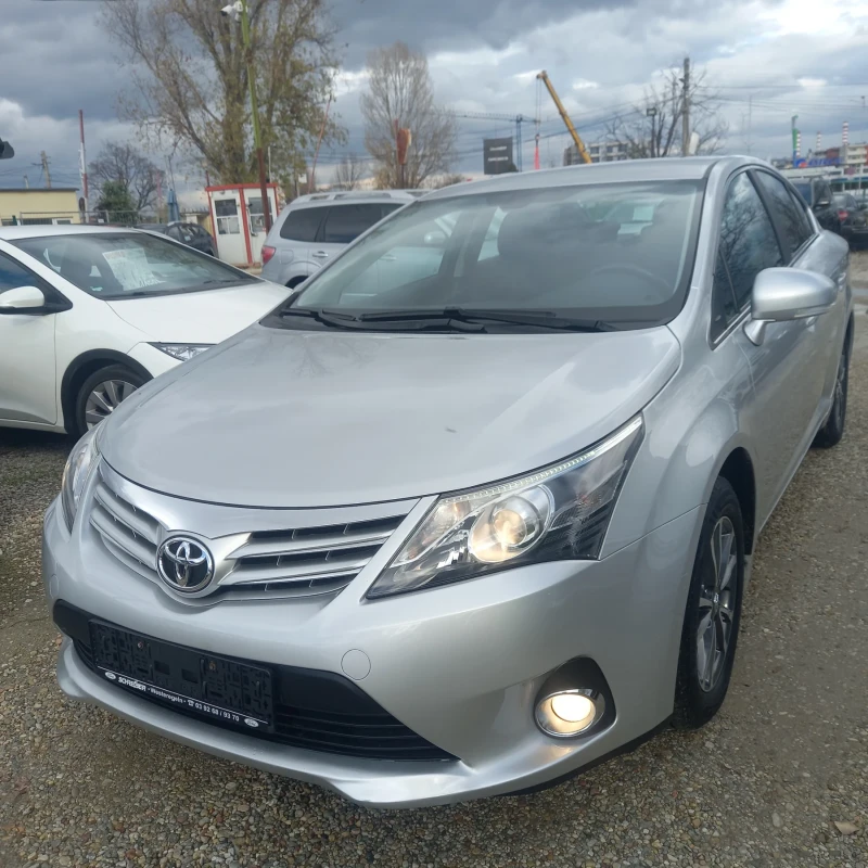 Toyota Avensis Executive, снимка 3 - Автомобили и джипове - 52479283