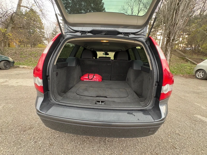 Volvo V50 2.4i 170 к.с., снимка 6 - Автомобили и джипове - 52710778